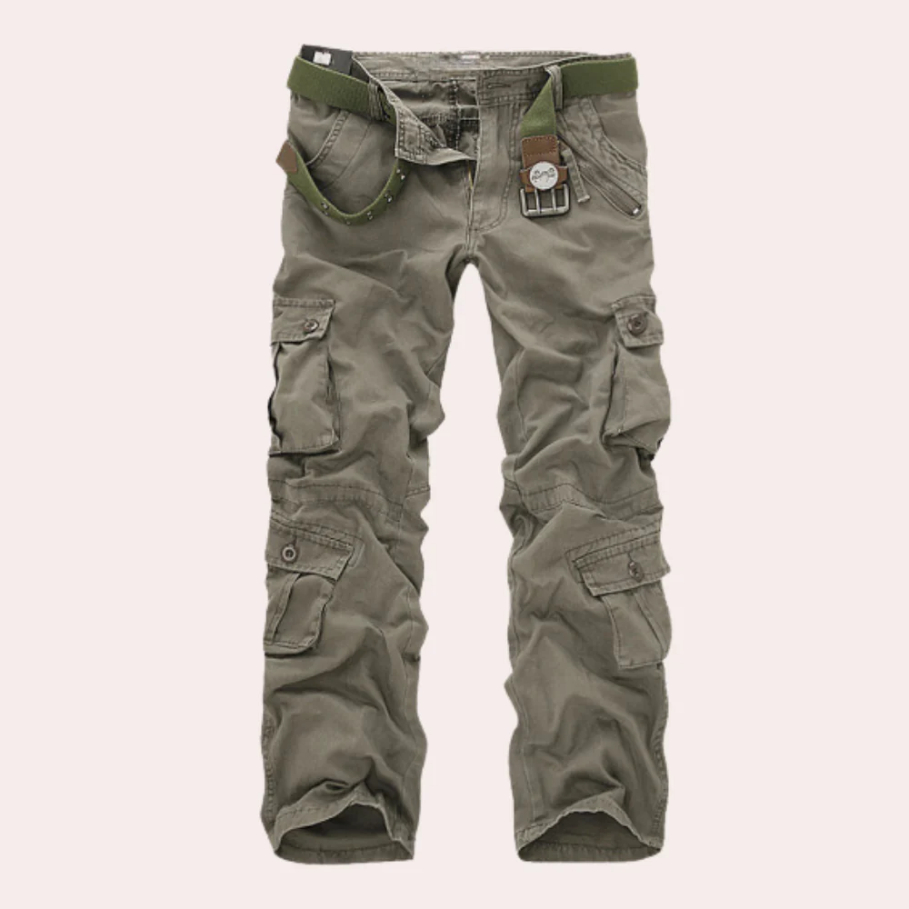 Versatile cargo pants for men