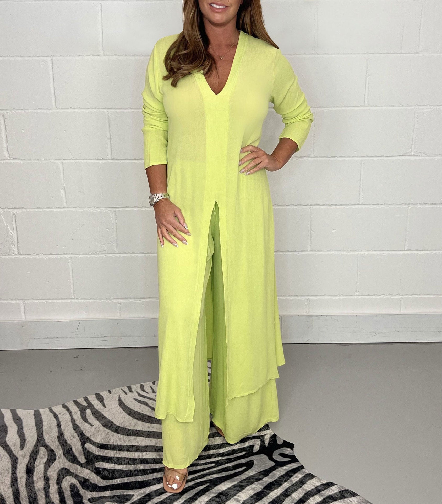 Langarm-Jumpsuit mit Knopfleiste und weitem Bein für Damen