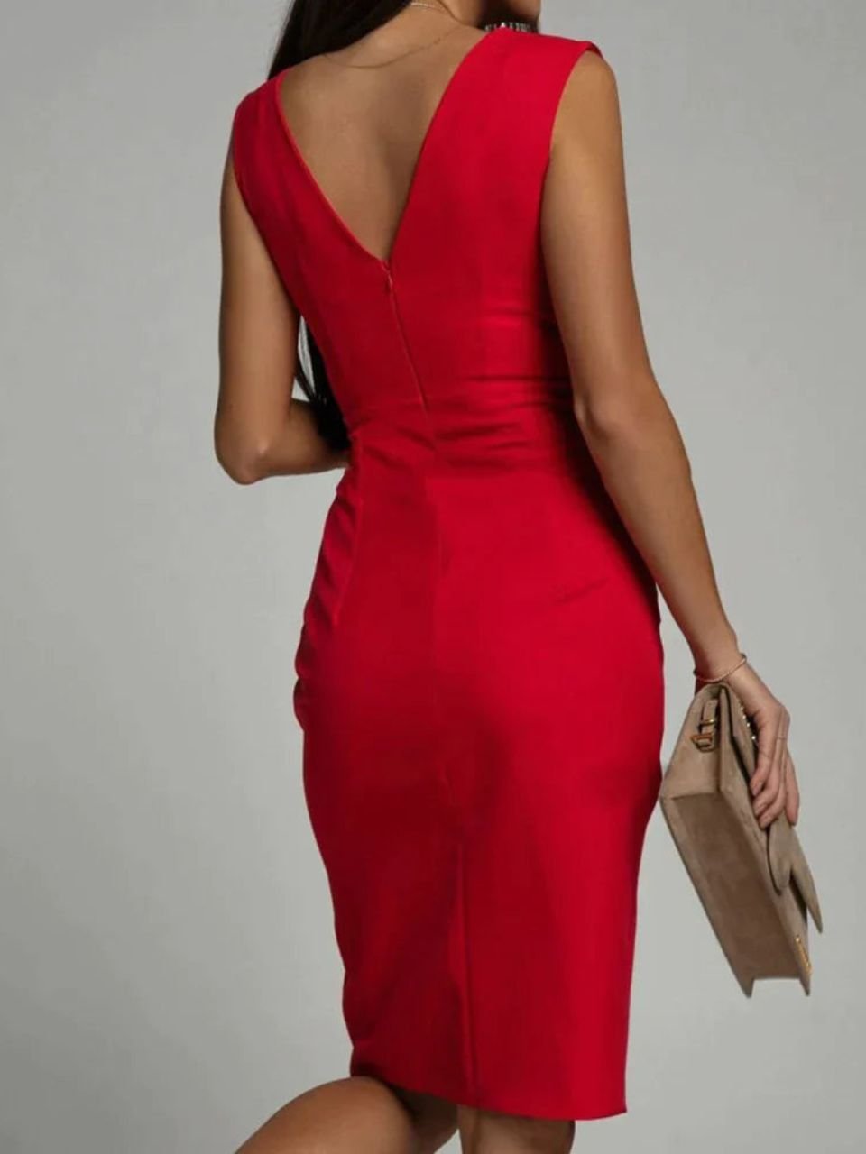 Sleeveless Fitted Dress with V-Neckline and Side Slit