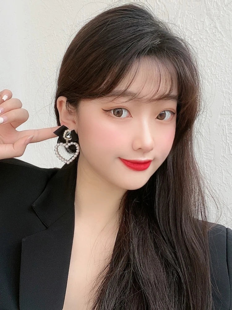 Elegant bowknot drop earrings for women