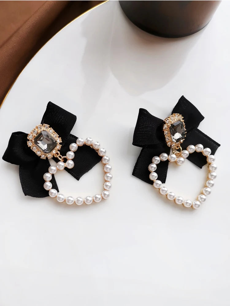 Elegant bowknot drop earrings for women
