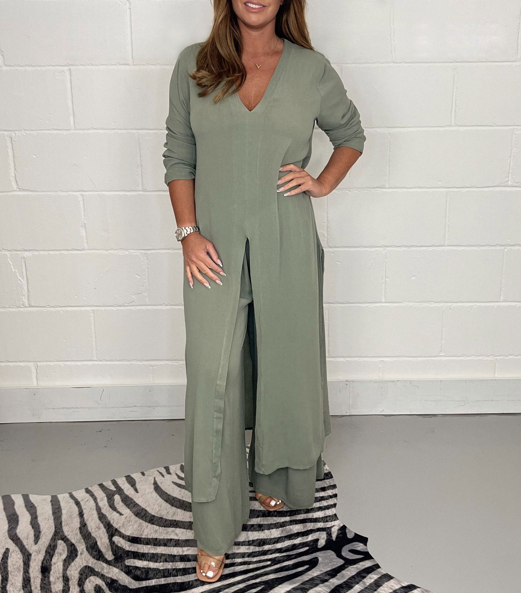 Casual 2-Piece Suit with Long Top & Matching Trousers