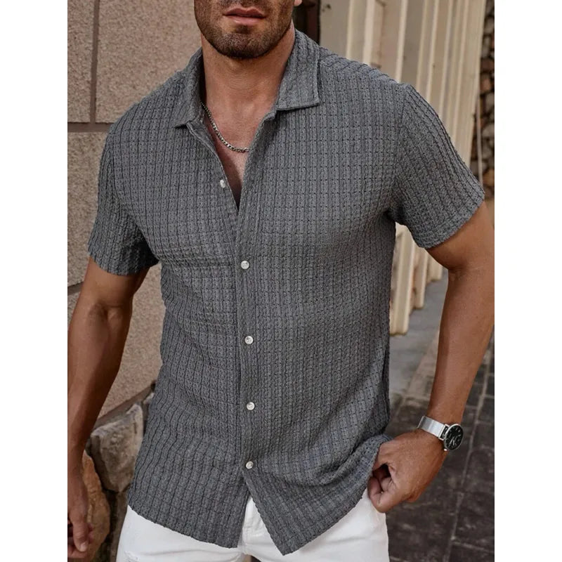 Herren-Kurzarmhemd aus strukturiertem Strick mit Knopfleiste