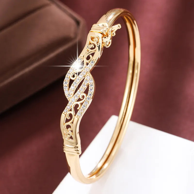Elegant zircon bracelet for women
