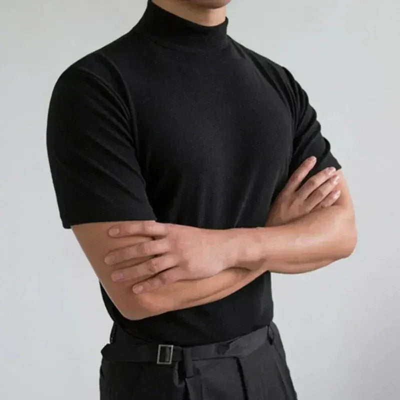 Lightweight high-neck t-shirt for men