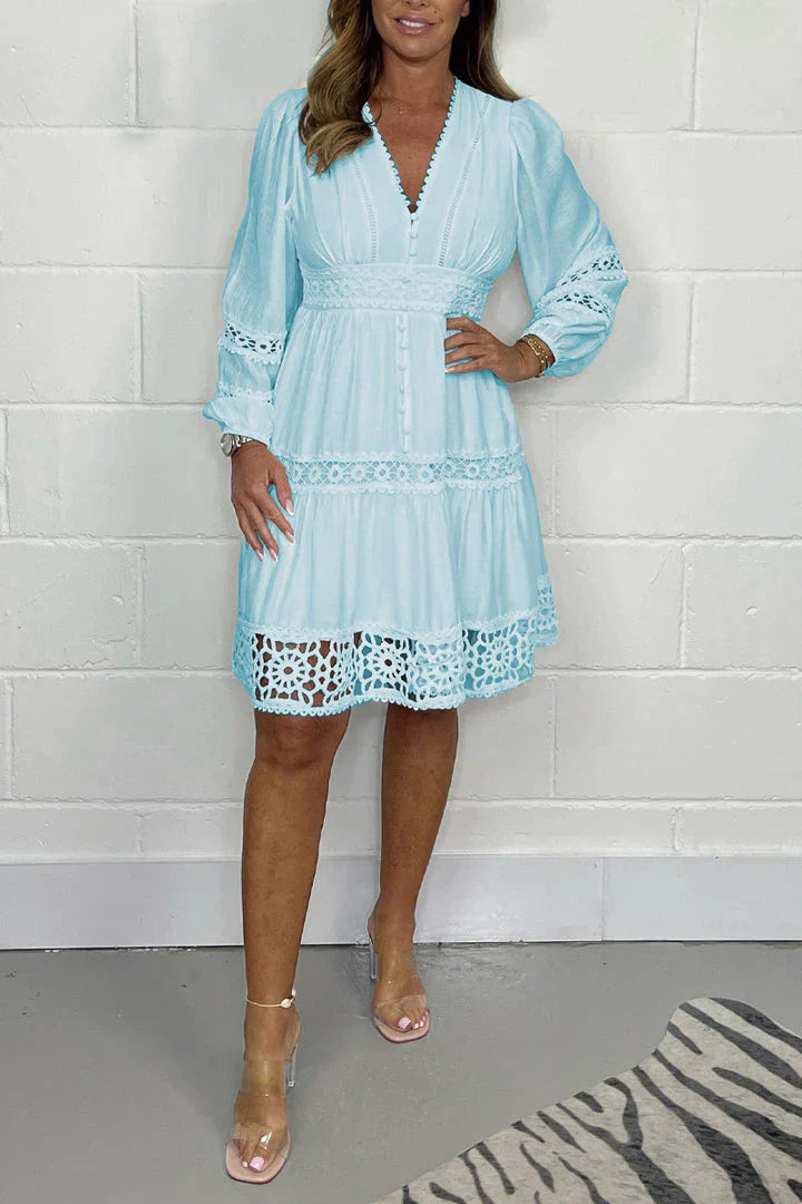 Langärmliges Stufenkleid mit Spitzenbesatz und V-Ausschnitt für Damen